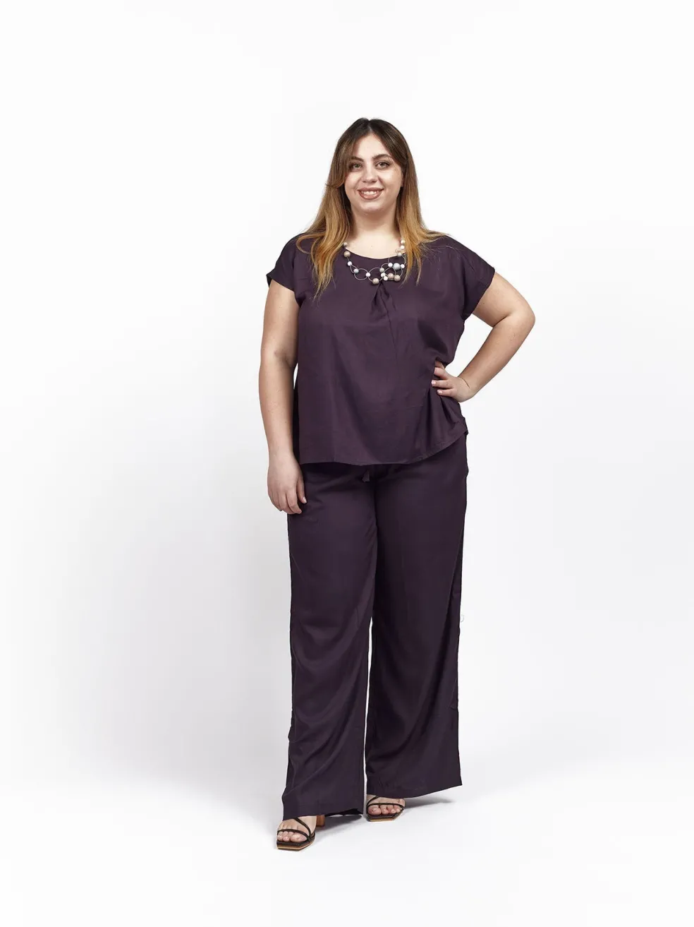 maglia_basic_tinta_unita__2.webp Maglia basic tinta unita viscosa Karol