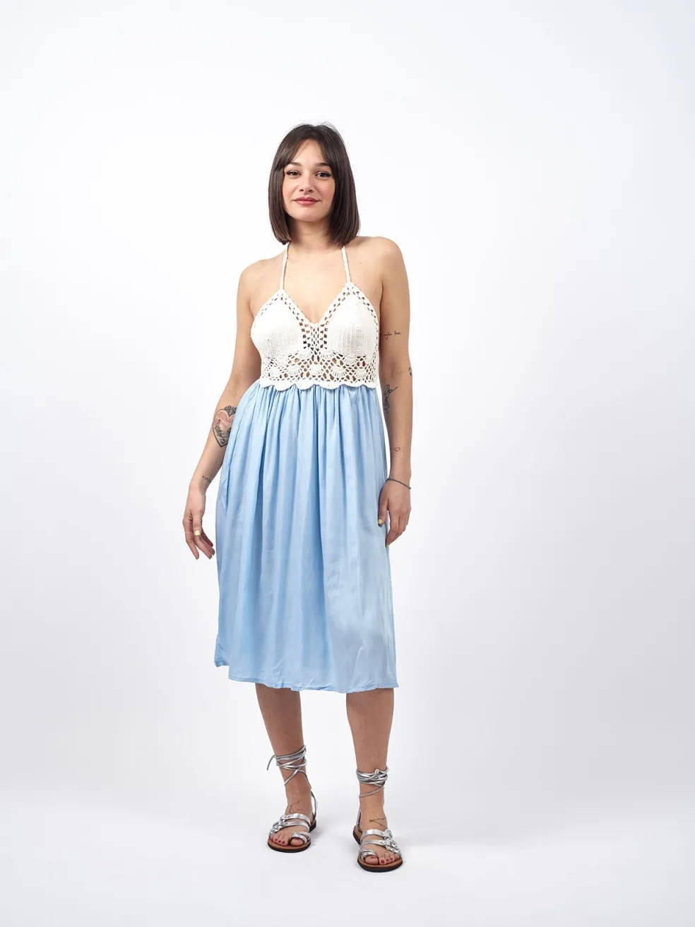 vestito_corto_crochet_ope_1.webp Vestito corto crochet open back Elowen