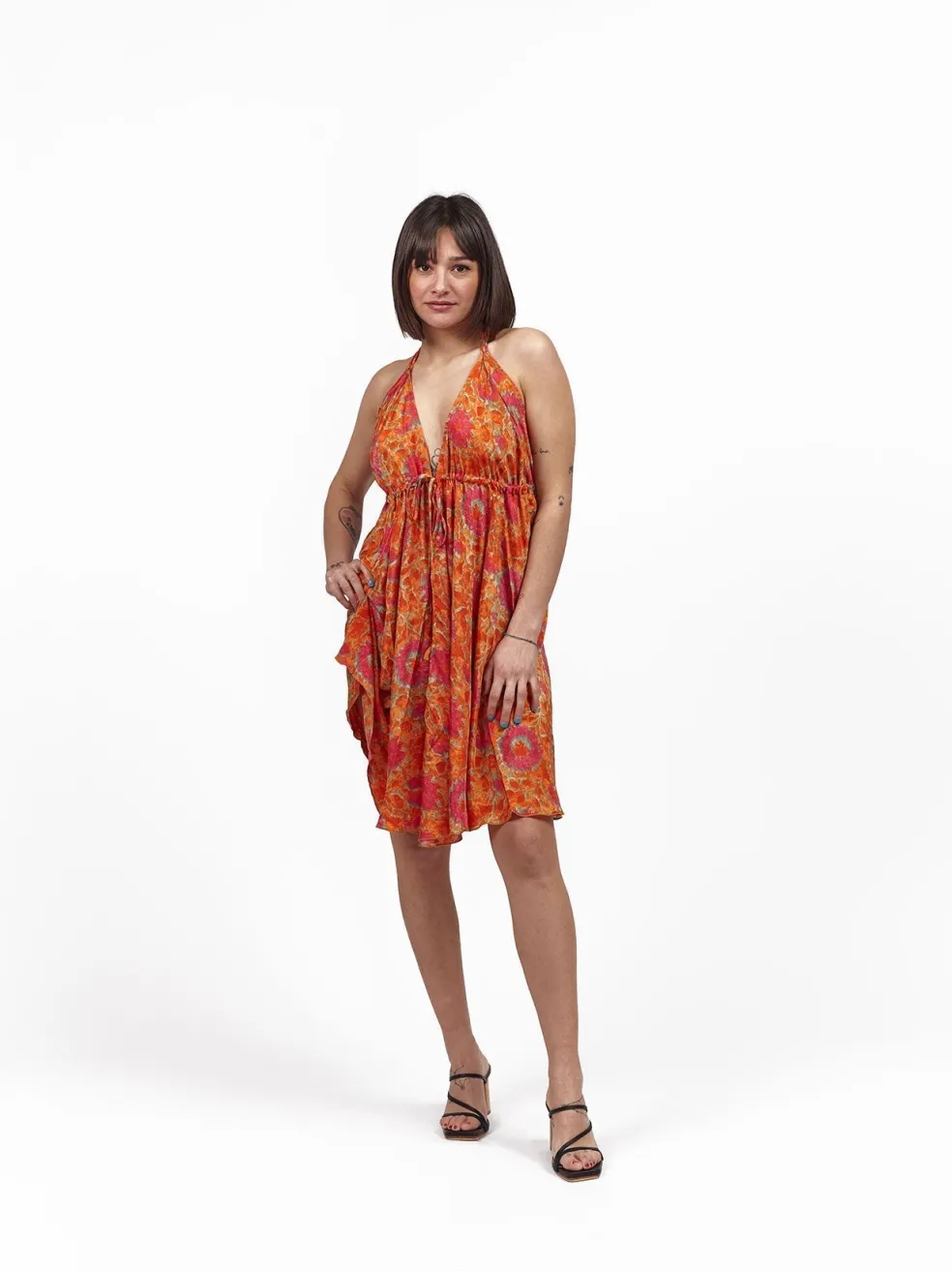vestito_corto_seta_open_b_0-1.webp Vestito corto seta open back Simona