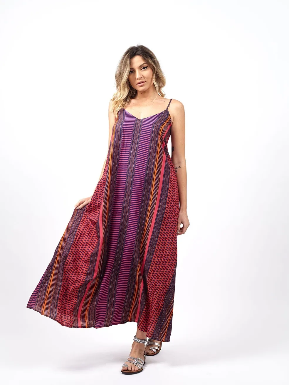 vestito_lungo_svasato_ray_2.webp Vestito lungo svasato rayon con fiocco Cesira